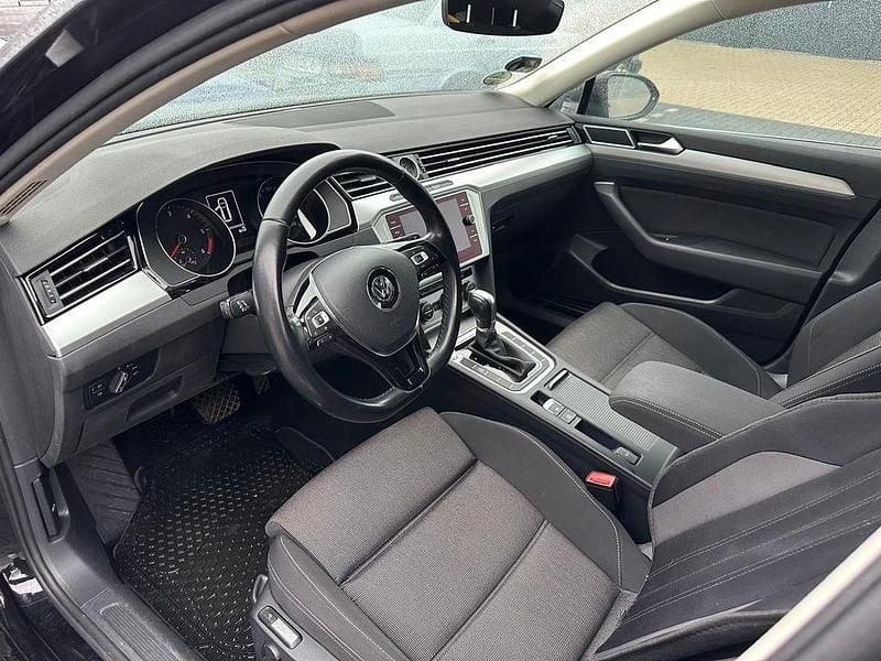 Gebraucht VW Passat 190 PS (139 kW) 2019 Schwarz Kombi