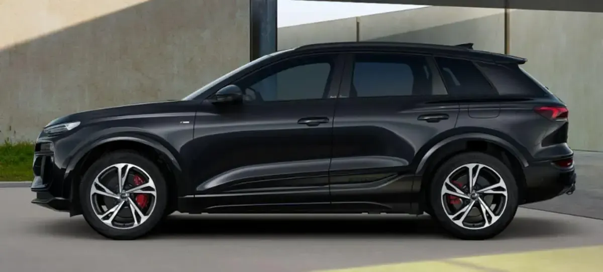 Nowe Audi Q6 e-tron Ambiente 314 kW (428 KM) 2026 Czarny SUV