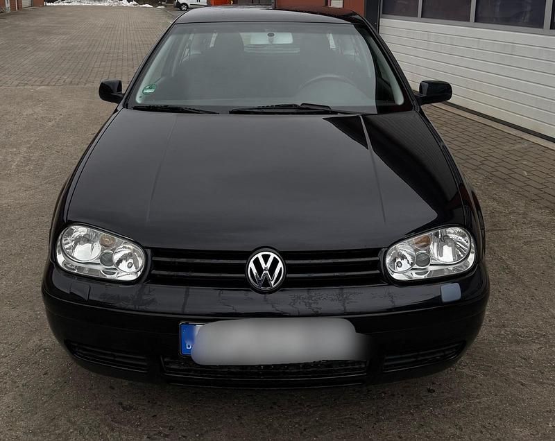 Gebraucht VW Golf IV 75 PS (55 kW) 2002 Schwarz Limousine