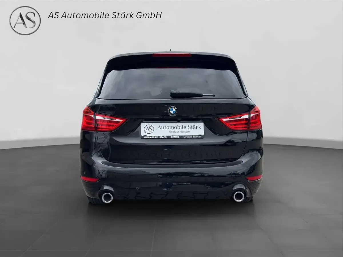 Gebraucht BMW 218 150 PS (110 kW) 2021 Schwarz ii Van / Kleinbus