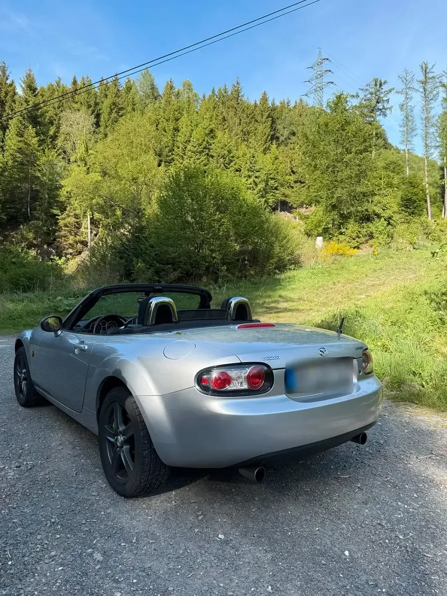 Używany Mazda MX5 126 KM (92 kW) 2006 Srebrny Kabriolet