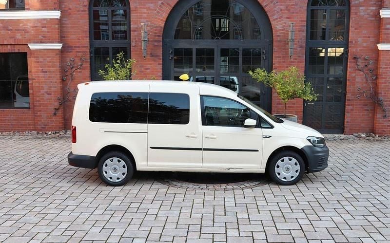 Gebraucht VW Caddy Maxi 102 PS (75 kW) 2018 Beige Van / Kleinbus