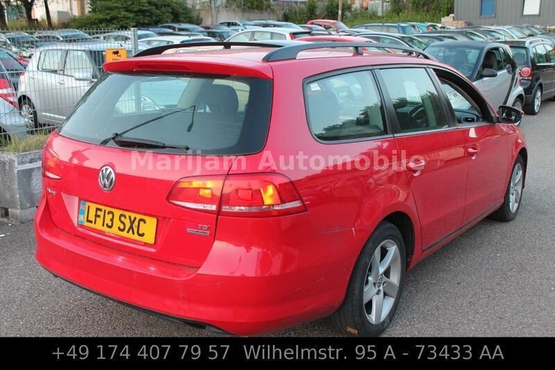 Gebraucht VW Passat Trendline 105 PS (77 kW) 2013 Rot Kombi