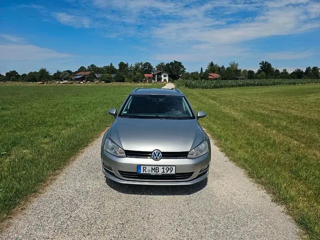 Gebraucht VW Golf VII Highline 140 PS (102 kW) 2014 Silber Kombi