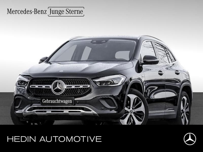 Schwarz Gebraucht 2021 Mercedes GLA250 Progressive SUV | 32.350 € (Etwas zu teuer) - Bild 1/4