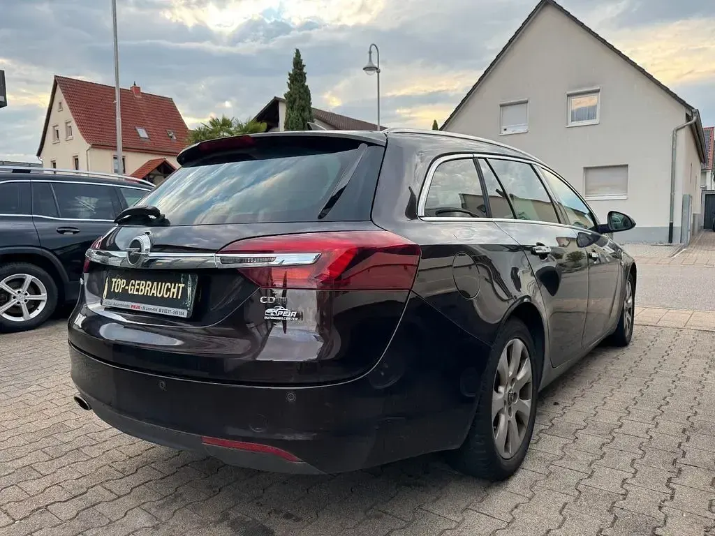 Gebraucht Opel Insignia 170 PS (125 kW) 2017 Braun Kombi