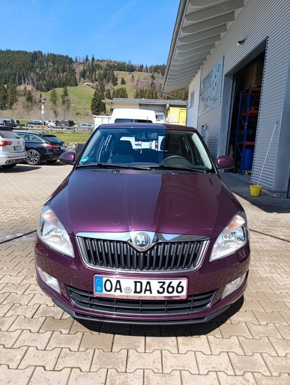 Violet Gebraucht 2013 Skoda Fabia Cool Edition Kleinwagen | 5.700 € (Fairer Preis) - Bild 1/4