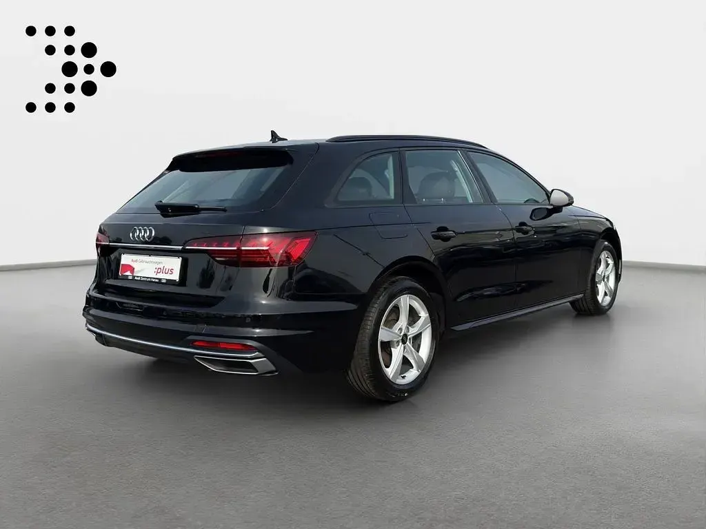 Używany Audi A4 Advanced Plus 163 KM (119 kW) 2022 Czarny Kombi