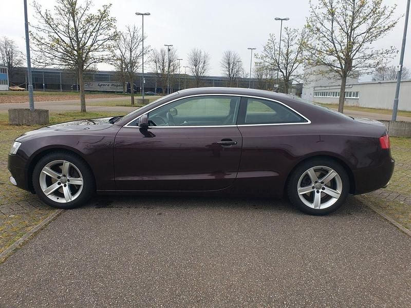 Gebraucht Audi A5 204 PS (150 kW) 2012 Rot Coupé