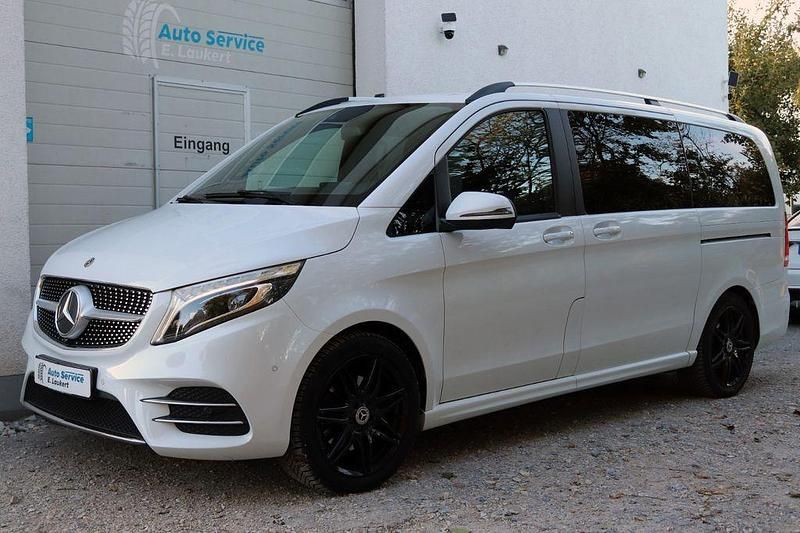 Gebraucht Mercedes V300 AMG 239 PS (175 kW) 2019 Bergkristallweiß metallic Van / Kleinbus