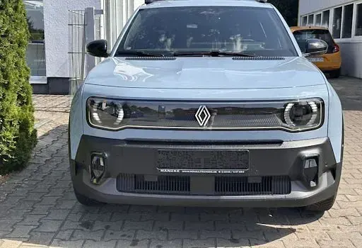 Ny Renault 4 E-Tech Komfort 110 kW (150 HK) 2025 Blå SUV