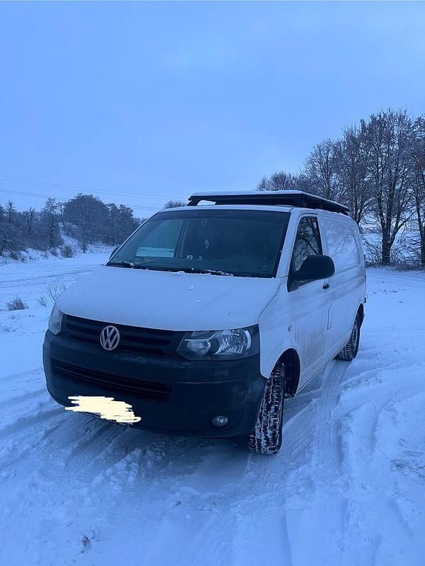 Weiß Gebraucht 2013 VW Transporter Van | 7.300 € (Guter Preis) - Bild 1/4