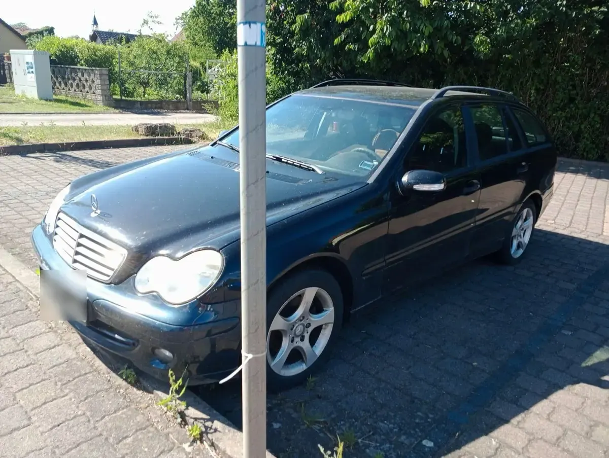 Gebraucht Mercedes C220 150 PS (110 kW) 2006 Schwarz Kombi