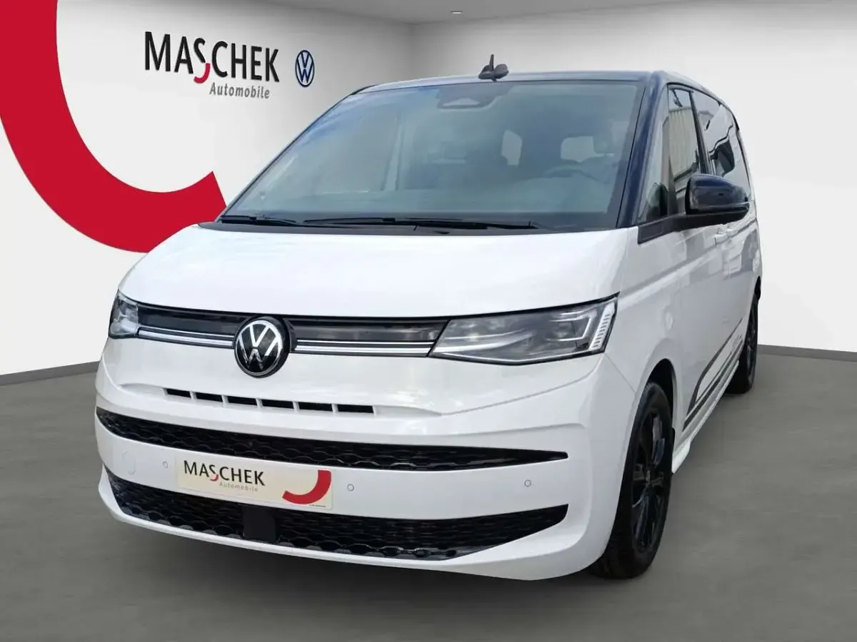 Neu VW Multivan 150 PS (110 kW) 2026 Candy weiss / deep black perle Van / Kleinbus