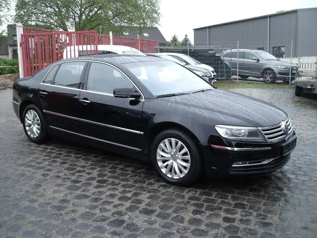 Gebraucht VW Phaeton 239 PS (175 kW) 2013 Schwarz Limousine