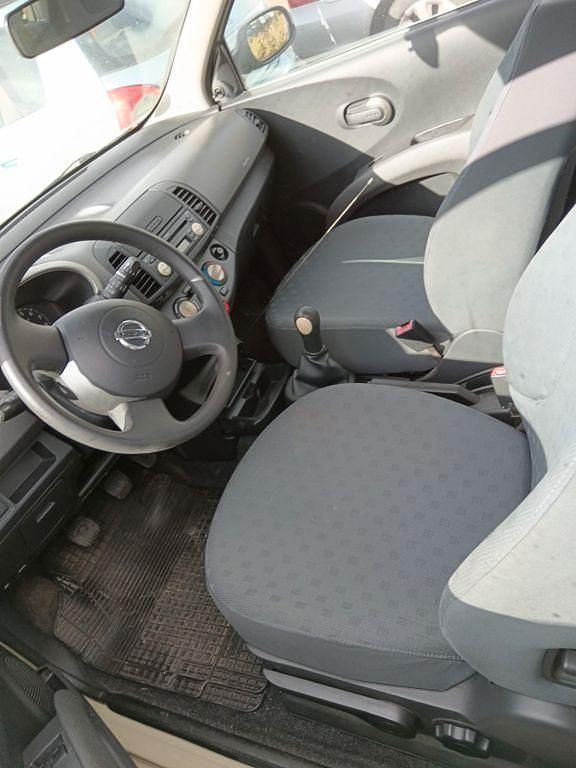 Beige Gebraucht 2004 Nissan Micra Visia Kleinwagen | 1.300 € (Guter Preis) - Bild 1/4