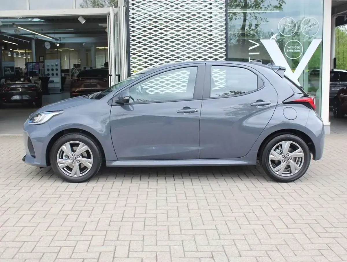 Neu Mazda 2 Exclusive-Line 116 PS (85 kW) 2026 Charcoal grey Kleinwagen