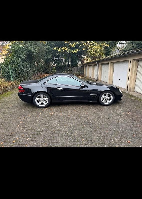 Gebraucht Mercedes SL350 272 PS (200 kW) 2007 Schwarz Cabrio