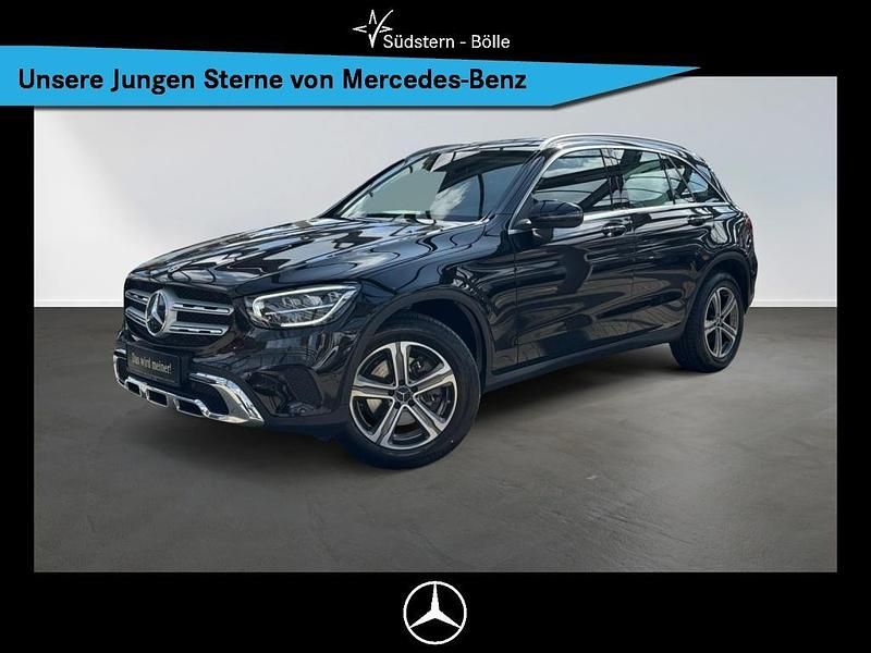 Metalliclack obsidianschwarz (metallic) Gebraucht 2022 Mercedes GLC200 SUV | 36.988 € (Superpreis) - Bild 1/4