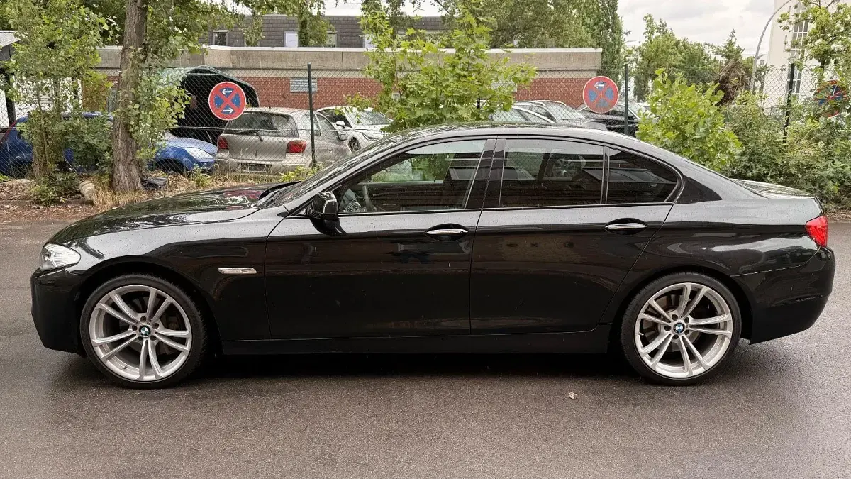 Gebraucht BMW 535 Shadowline 306 PS (225 kW) 2010 Schwarz Limousine