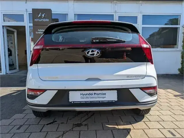 Gebraucht Hyundai Bayon Select 101 PS (74 kW) 2025 Weiß SUV
