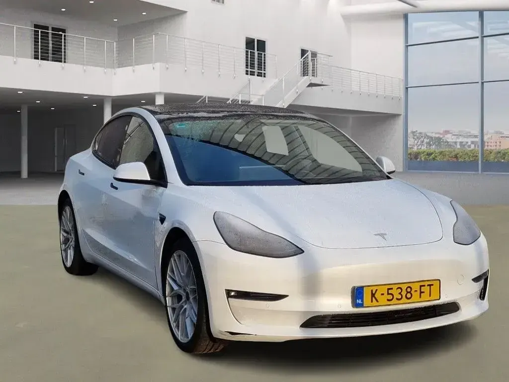 Käytetty Tesla Model 3 Long Range AWD 258 kW (351 HP) 2020 Valkoinen Sedan