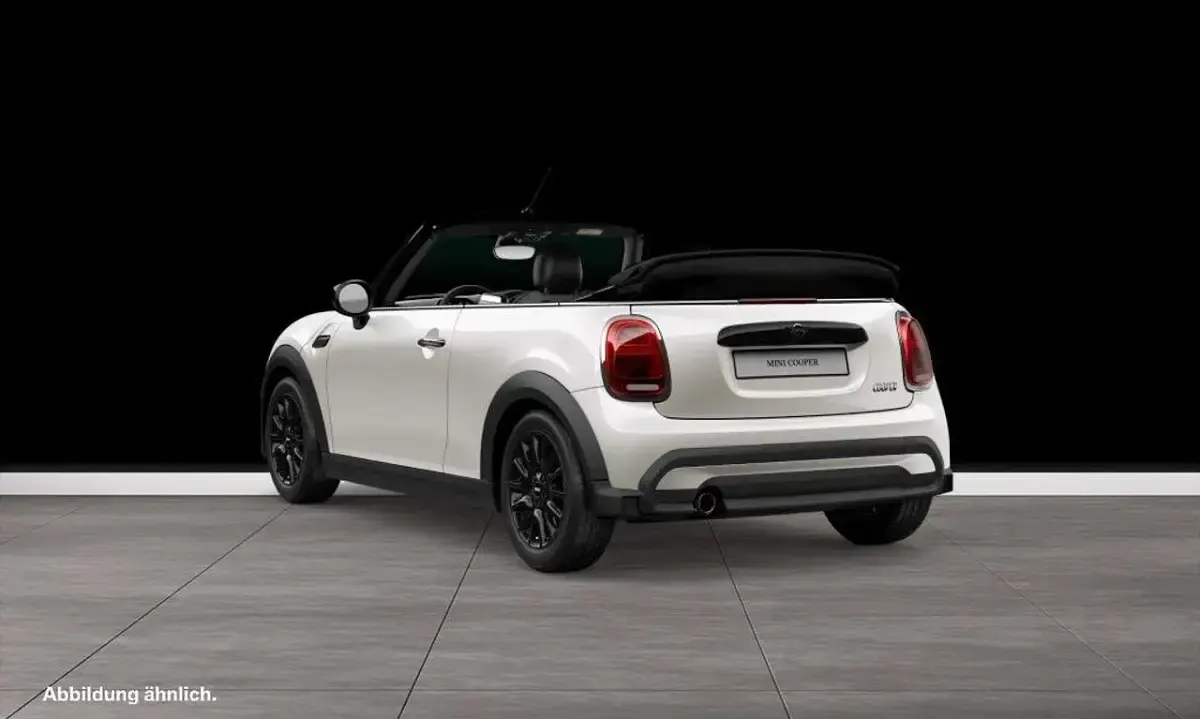 Gebraucht Mini Cooper Cabriolet 136 PS (100 kW) 2023 Nanuq white Cabrio