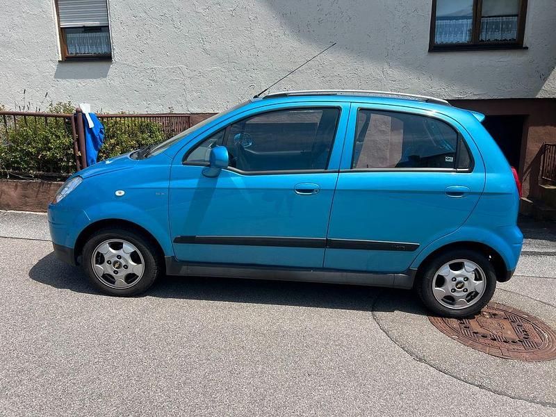 Blau Gebraucht 2009 Chevrolet Matiz SX Kleinwagen | 2.249 € (Fairer Preis) - Bild 1/4