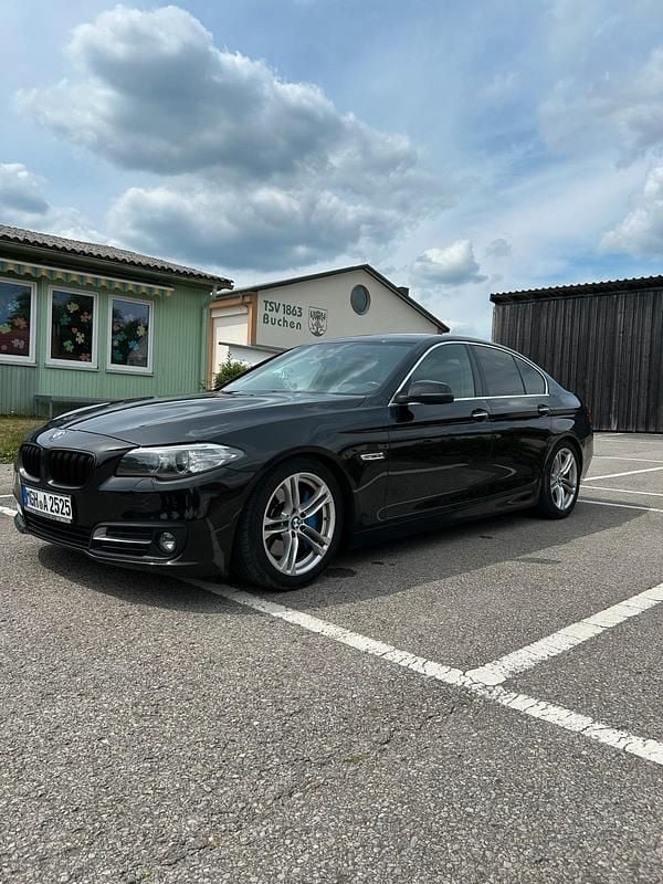 Gebraucht BMW 530 258 PS (189 kW) 2015 Schwarz Limousine