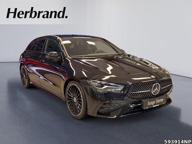 Gebraucht Mercedes CLA200 Shooting Brake AMG 150 PS (110 kW) 2025 Schwarz Kombi