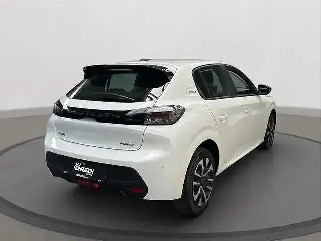 Gebraucht Peugeot 208 Style 110 PS (80 kW) 2025 Lack weiss banquise/typ aussen (metallic) Kleinwagen