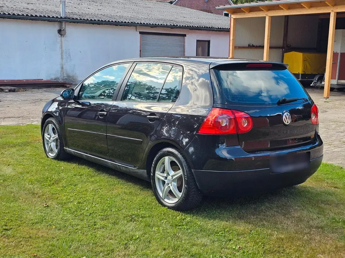 Gebraucht VW Golf V 150 PS (110 kW) 2005 Schwarz Kleinwagen
