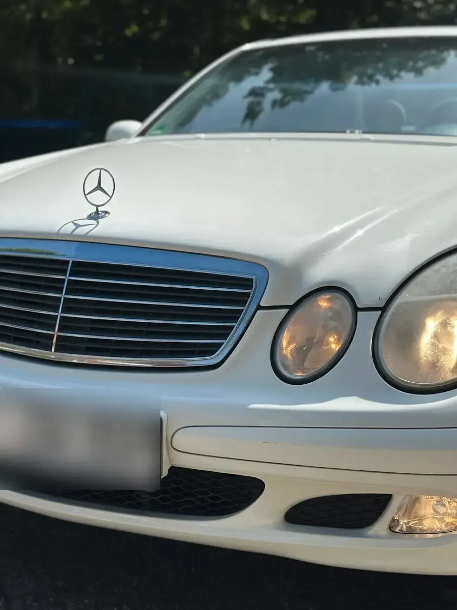 Gebraucht Mercedes E240 177 PS (130 kW) 2004 Weiß Limousine