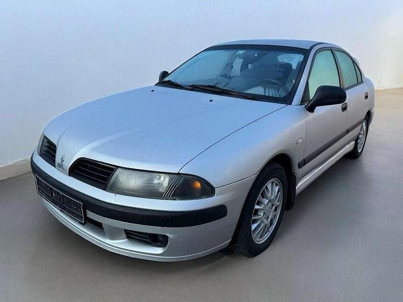 Silber met Gebraucht 2004 Mitsubishi Carisma Limousine | 1.984 € - Bild 1/4
