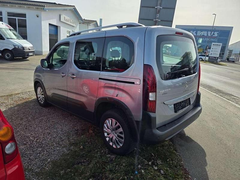 Gebraucht Peugeot Rifter Active 131 PS (96 kW) 2019 Gris artense Van / Kleinbus