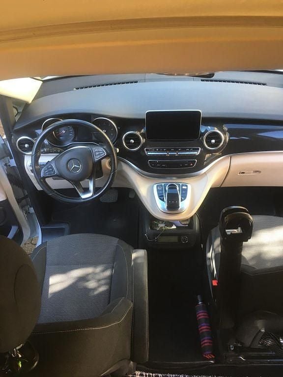Weiß Gebraucht 2016 Mercedes V250 Marco Polo Van / Kleinbus | 38.700 € (Superpreis) - Bild 1/4