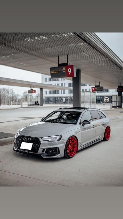 Gebraucht Audi RS4 Ambiente 450 PS (330 kW) 2019 Grau Kombi