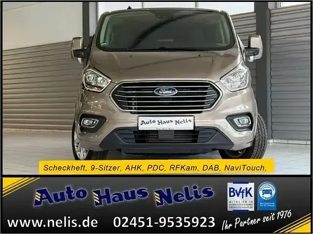 Gebraucht Ford Tourneo Custom Titanium X 2023 Silber Van