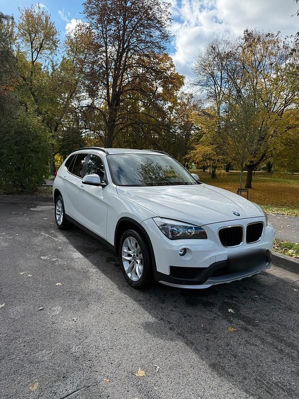 Gebraucht BMW X1 184 PS (135 kW) 2014 Weiß SUV