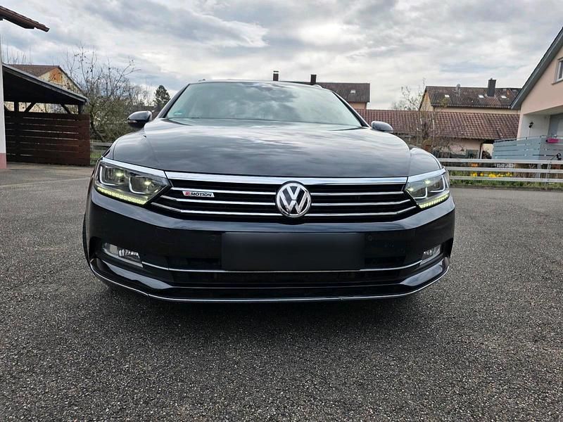 Gebraucht VW Passat 239 PS (175 kW) 2017 Schwarz Kombi