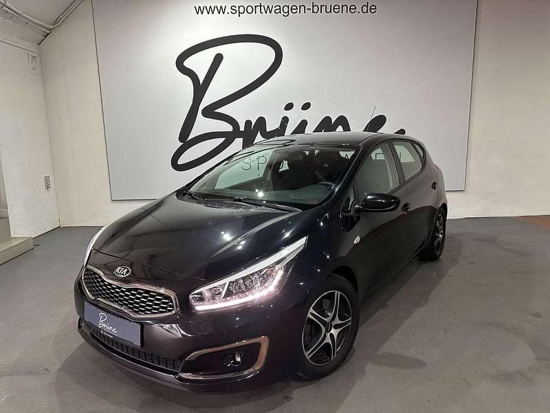 Gebraucht Kia Ceed 99 PS (72 kW) 2018 Schwarz Kleinwagen