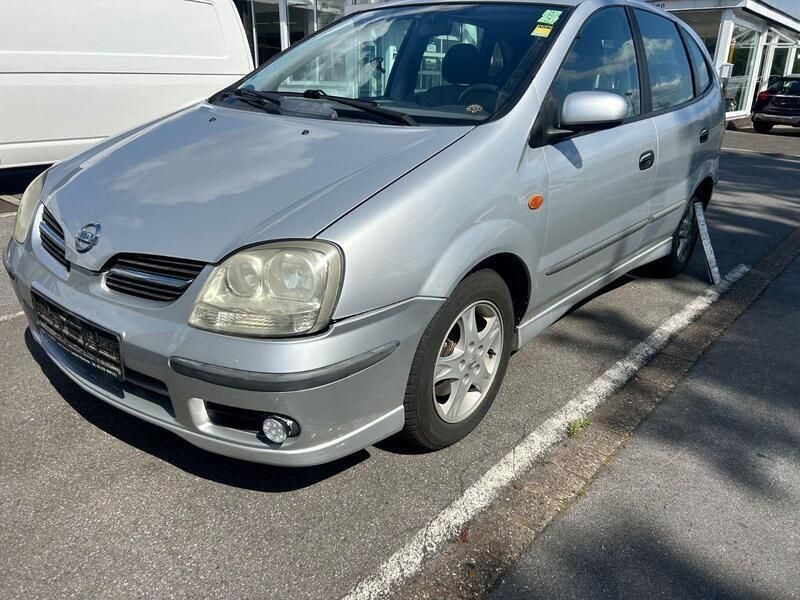 Grau Gebraucht 2003 Nissan Almera Tino Van / Kleinbus | 2.100 € (Superpreis) - Bild 1/4