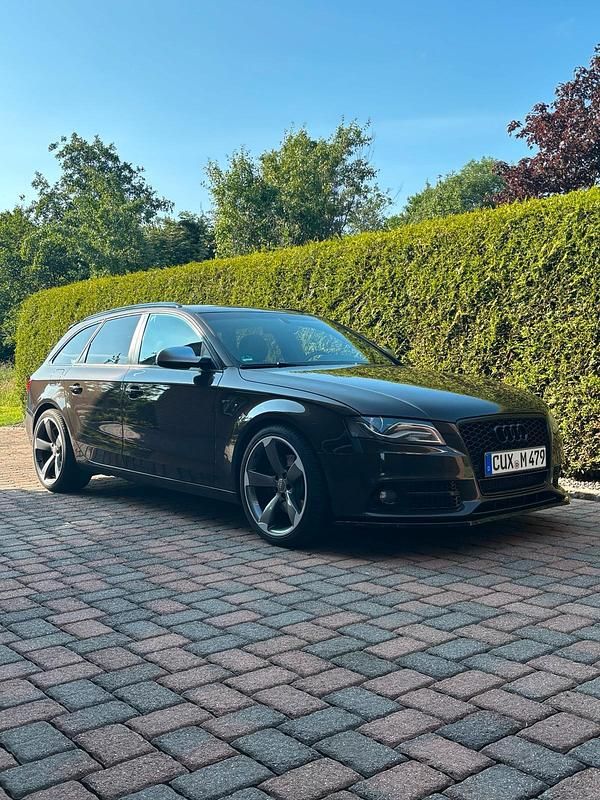 Gebraucht 2011 Audi A4 Kombi | 9.850 € (Teuer) - Bild 1/4