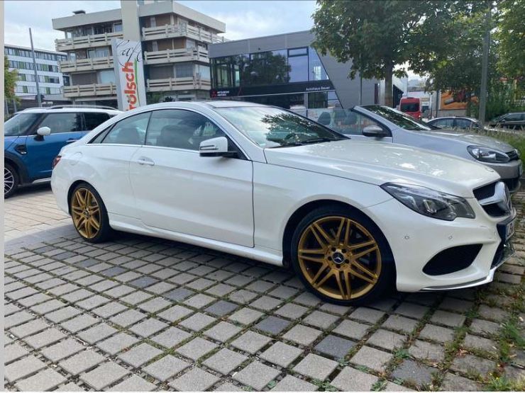 Weiß Gebraucht 2013 Mercedes E400 Coupé | 21.900 € (Teuer) - Bild 1/4