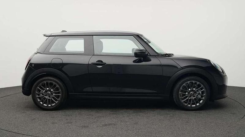 Gebraucht Mini Cooper S Classic 204 PS (150 kW) 2024 Schwarz Kleinwagen