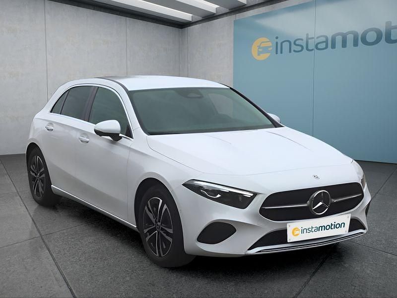 Gebraucht Mercedes A220 190 PS (139 kW) 2024 Weiß Limousine
