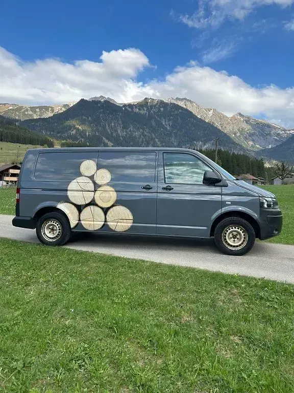 Gebraucht VW Transporter 137 PS (100 kW) 2015 Grau Van