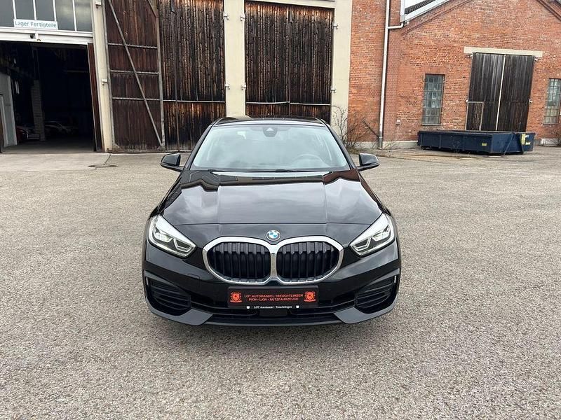 Gebraucht BMW 118 Advantage 150 PS (110 kW) 2023 Schwarz Kleinwagen