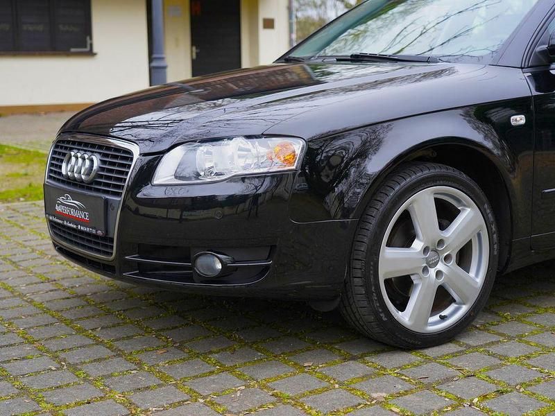 Gebraucht Audi A4 Ambiente 140 PS (102 kW) 2005 Schwarz Kombi