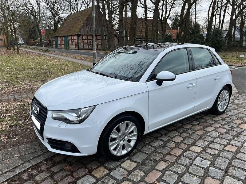 Gebraucht Audi A1 Sportback Ambition 122 PS (89 kW) 2012 Weiß Kleinwagen